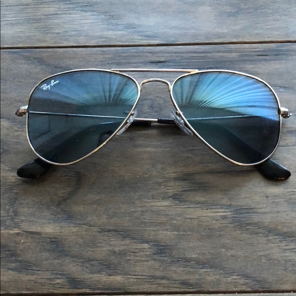 Ray-Ban Accessories - Ray-ban aviator sunglasses